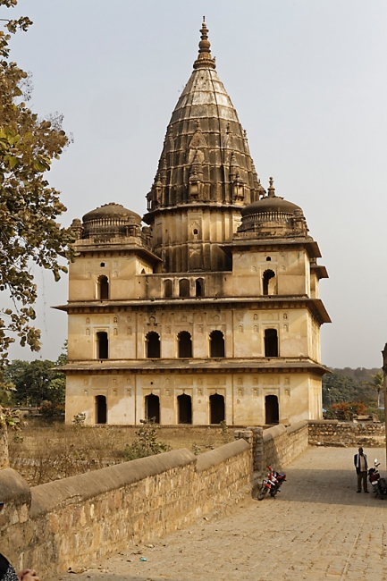 Orchha-Temples et cénotaphes-029